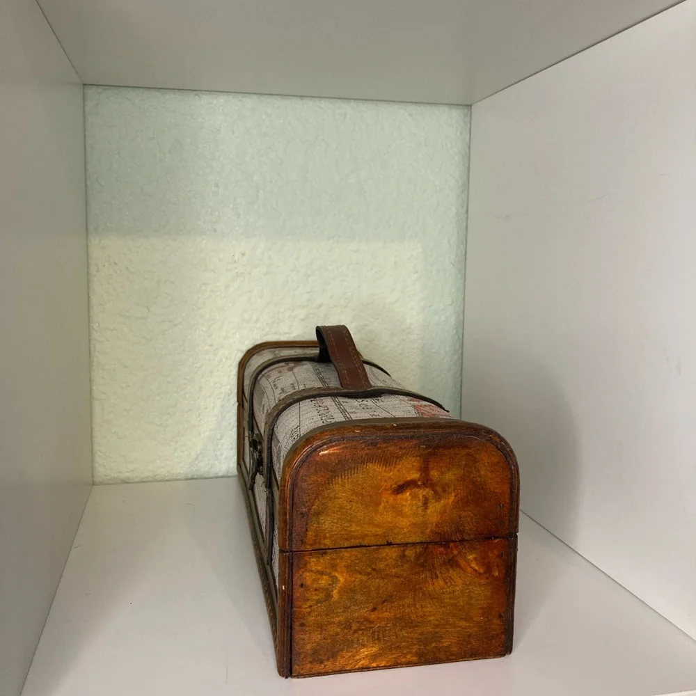 Decorative Old Map Wood & leather Wine Box - Picture 9 of 10